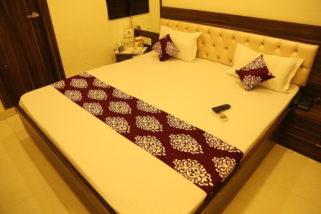 Kingsway Hotel And Restaurant Ajmer Dargah 350 Meter Kültér fotó