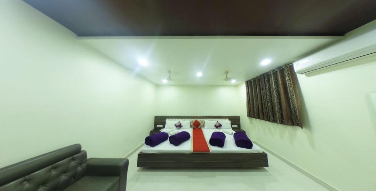 Kingsway Hotel And Restaurant Ajmer Dargah 350 Meter Kültér fotó